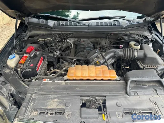 jeepetas y camionetas - Ford F-150 SuperCrew 4x4 — Motor 5.0L V8 Coyote 2015 Guard Metallic 10