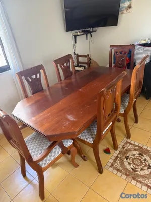 decoración y accesorios - Mesa en caoba  3