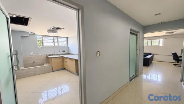 oficinas y locales comerciales - alquilo local en evaristo morales 6