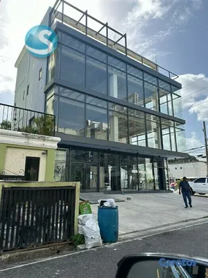oficinas y locales comerciales - Hermoso apartamento en alquiler. 9