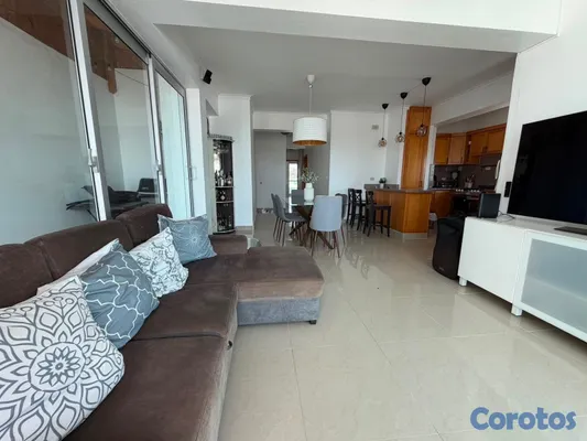 apartamentos - vendo avenida independencia cacique piso 5 no ascensor dos habitaciones amplias  19