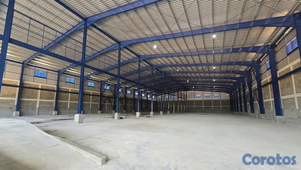 otros inmuebles - Nave industrial en alquiler Merca Santo Domingo, 4,305 m2 4