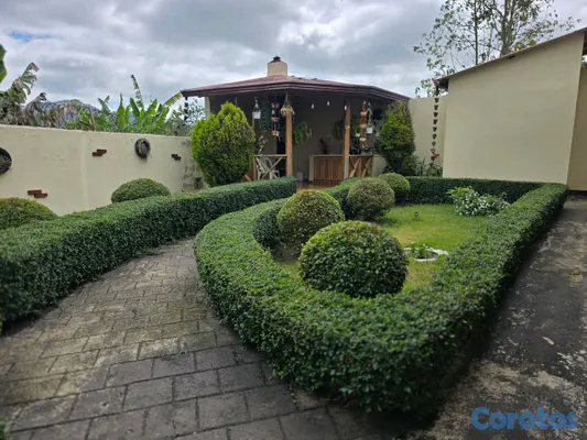 casas vacacionales y villas - En Constanza, casa en renta amueblada, fija y por temporada, capacidad para 6 5