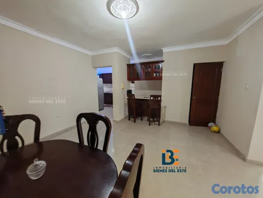 apartamentos - SE VENDE Apartamento con Tres Habitaciones y tres  5