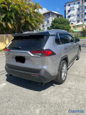 jeepetas y camionetas - TOYOTA RAV4 XLE 2021 4x2 🇺🇸 AMERICANA RD$1,600,000 NEGOCIABLE DE USO PERSONAL 5