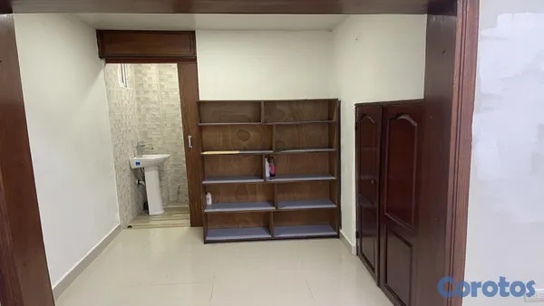 oficinas y locales comerciales - Alquilo local comercial en Gascue, 1er nivel 4