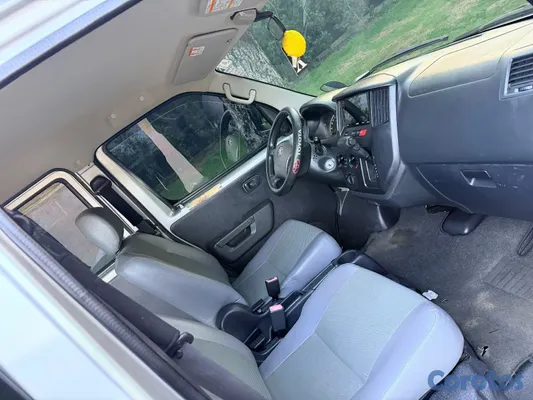 jeepetas y camionetas - Toyota town ace 2015 9