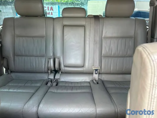 jeepetas y camionetas - Toyota Land Cruiser 2004 8