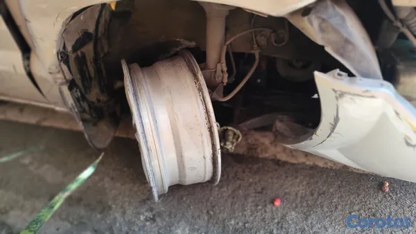 jeepetas y camionetas - Para reparar o repuesto 5