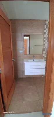 apartamentos - Apartamento en Alquiler en E. Morales: 3 Habs con baño privado + planta full 7