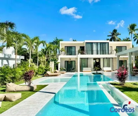 casas - Luxury Beachfront Mansion for Sale in Las Terrenas 11