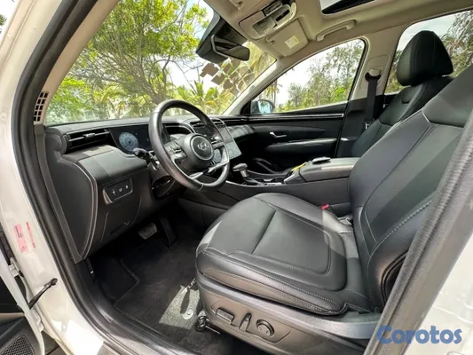 jeepetas y camionetas - HYUNDAI TUCSON SEL AÑO 2024 PRECIO US$28,900.. 13