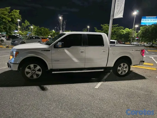 jeepetas y camionetas - Ford F150 Lariat Doble Cabina 11  3
