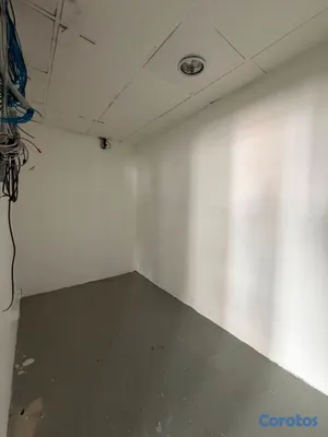 oficinas y locales comerciales - Local en Alquiler / La Esperilla 15