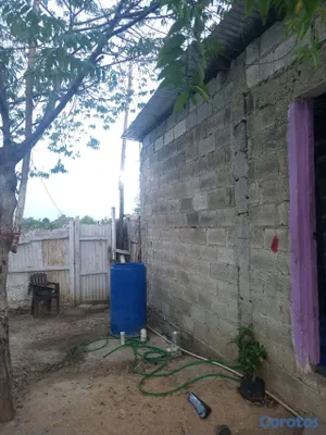 casas - A vender una Casa 2 habitación 1 baño barato 250.000 negociable  6