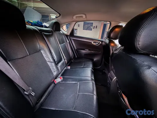 carros - Nissan sentra sv 2019 6