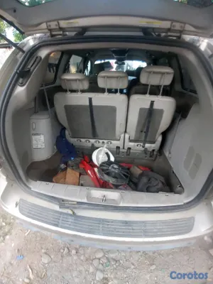 jeepetas y camionetas - vehículo: minivan Chrysler town AND country 
Años : 2005
Válvula: V6 3.8  4