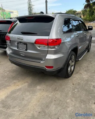 jeepetas y camionetas - JEEP GRAND CHEROKEE LAREDO 2015 5