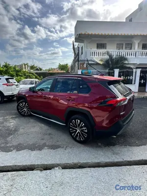 jeepetas y camionetas - Toyota  RAV4 LE PLUS 8