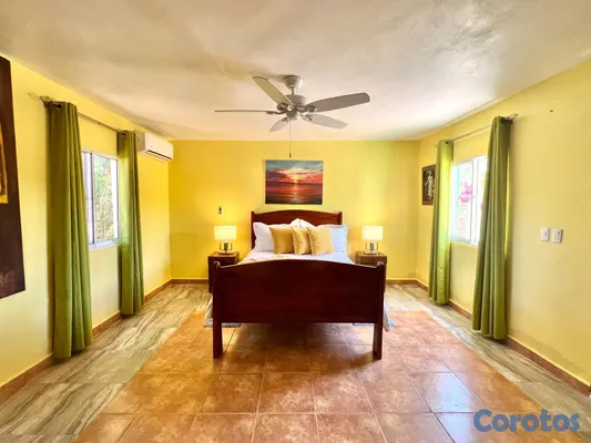 casas - Vendo casa amplia cerca de la playa  18