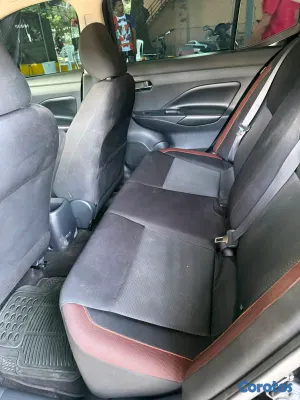 carros - Nissan versa sr 2020 5