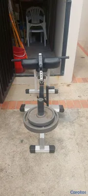 Artículos Deportivos - vendo maquina de pantorrillas sentado mas 70 libras en discos. 2