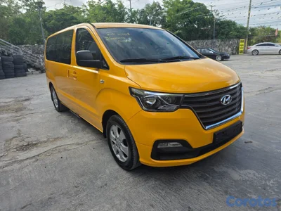 HYUNDAI GRAND STAREX 2021 RECIEN IMPORTADA ESTA EN