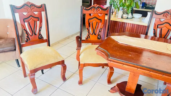 muebles y colchones - Comedor en Caoba  4