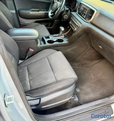 jeepetas y camionetas - Kia Sportage LX 2020 10