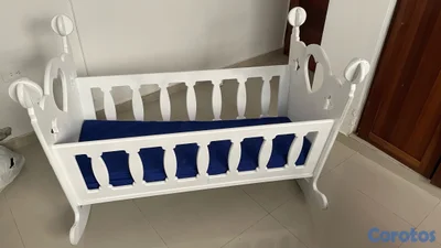 Cuna Mecedora en Madera 