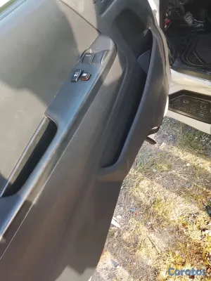 otros vehiculos - Toyota Hiace  10