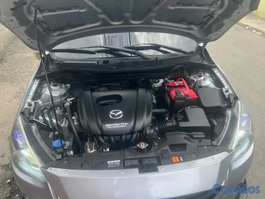 carros - Mazda demio 2018 semi full gasolina  6