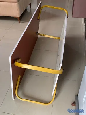 decoración y accesorios - Mesa de centro y cuadros para sala-comedor  3