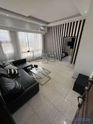 apartamentos - vendo de una habitación ideal para inversión una habitación baño parqueo sea de 6