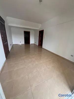 apartamentos - Apartamento en Alquiler en Urbanización Real 5to Nivel. 5