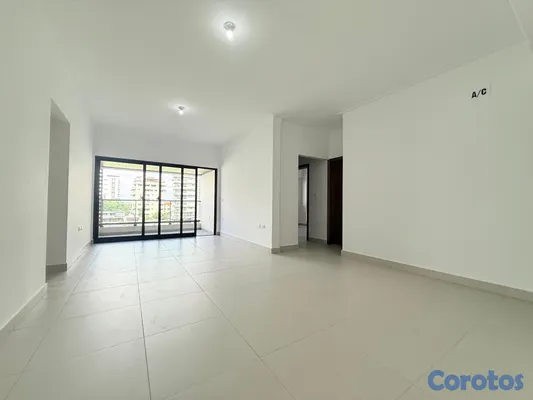 apartamentos - apartamenro en alquiler en Evaristo Morales 7