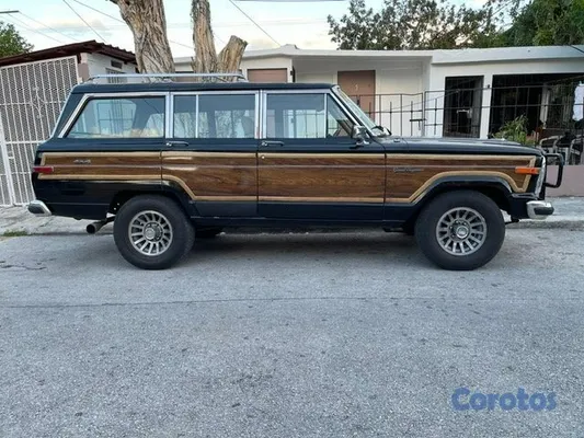jeepetas y camionetas - Jeep *Grand Wagoneer* 1988 en muy buenas condiciones 2