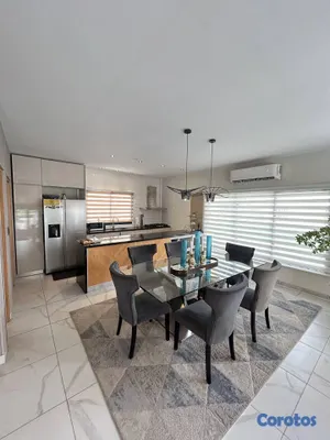 casas - Casa de 4 habitaciones en alquiler en Los Cacicazg 18