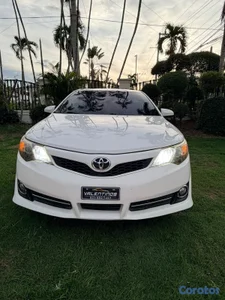 Toyota camry se 2014