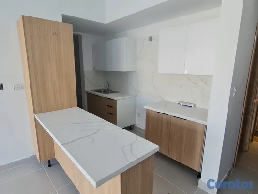 apartamentos - Alquio zona universitaria dos habitaciones 2.5 baños dos parqueos balcón planta 7