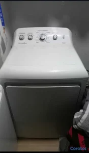 3 electrodomésticos, lavadora, secadora y nevera!!