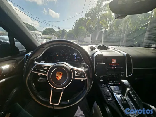 jeepetas y camionetas - porsche cayenne diésel 2017 3