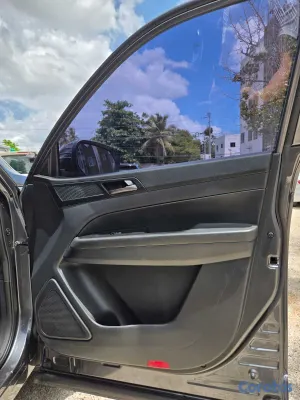 jeepetas y camionetas - KGM REXTON 2021 GRIS OSCURO DIESEL 15