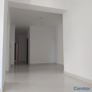 Alquilo Amplio Apartamento en Mirador Sur (US$ 1,1