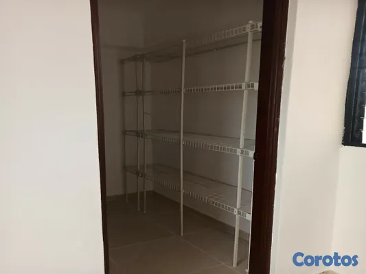 apartamentos - Fresco y amplio apartamento en alquiler en el Millón RD$43,000
 5