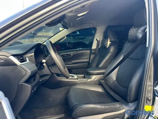 jeepetas y camionetas - Toyota RAV LE 2022 
 5