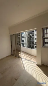 Apartamento en Alquiler en Urbanización Real 3 Habitaciones 2.5 baños 2 parqueos