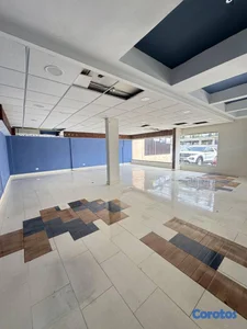 Local Comercial de 278mt2 en alquiler en LOS PRADO