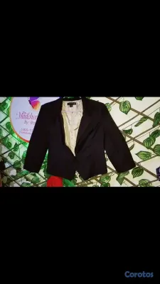 ropa para mujer - En buena condición  7