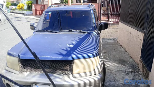 jeepetas y camionetas - Mitsubishi montero IO 2003 3